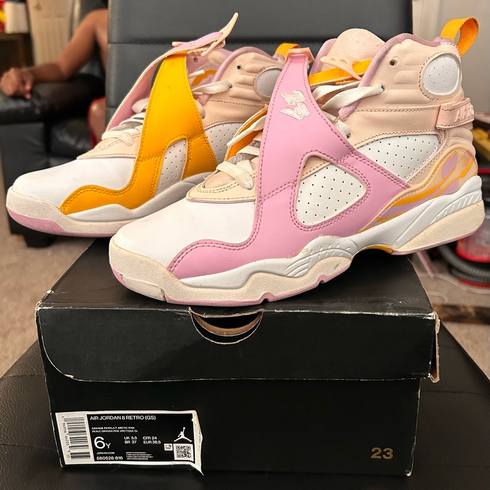 Air Jordan Retro 8 Grade School Girls Size 6 Y